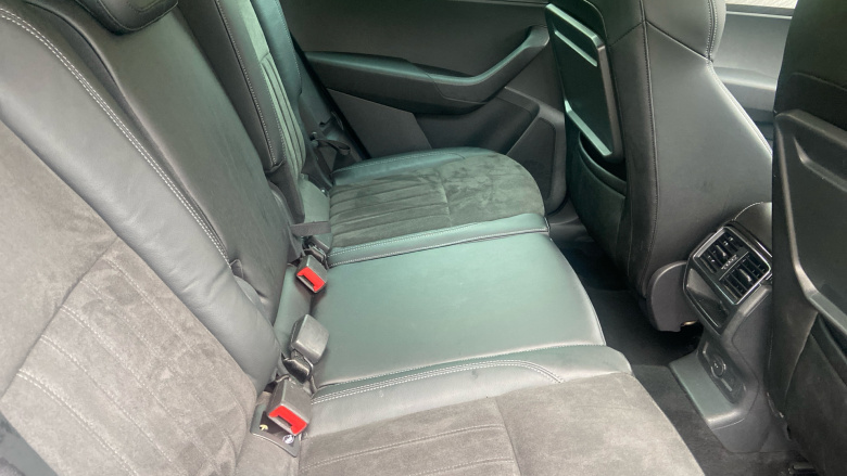 Skoda Karoq 1.5 TSI SE L 5dr DSG Petrol Estate